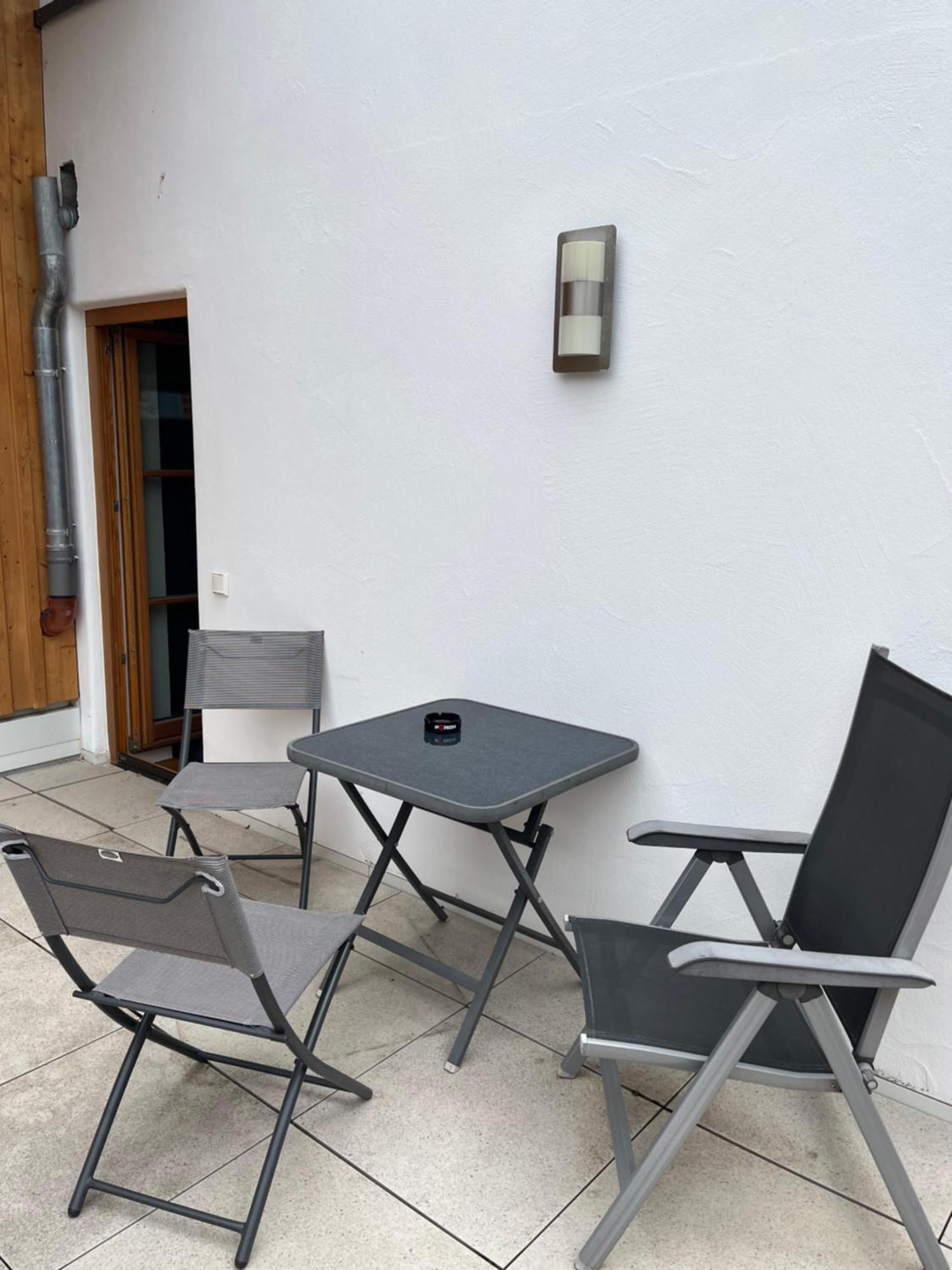 Ferienwohnung Tittmoning Zwischen Salzburg, Burghausen Und Oesterreich Екстер'єр фото